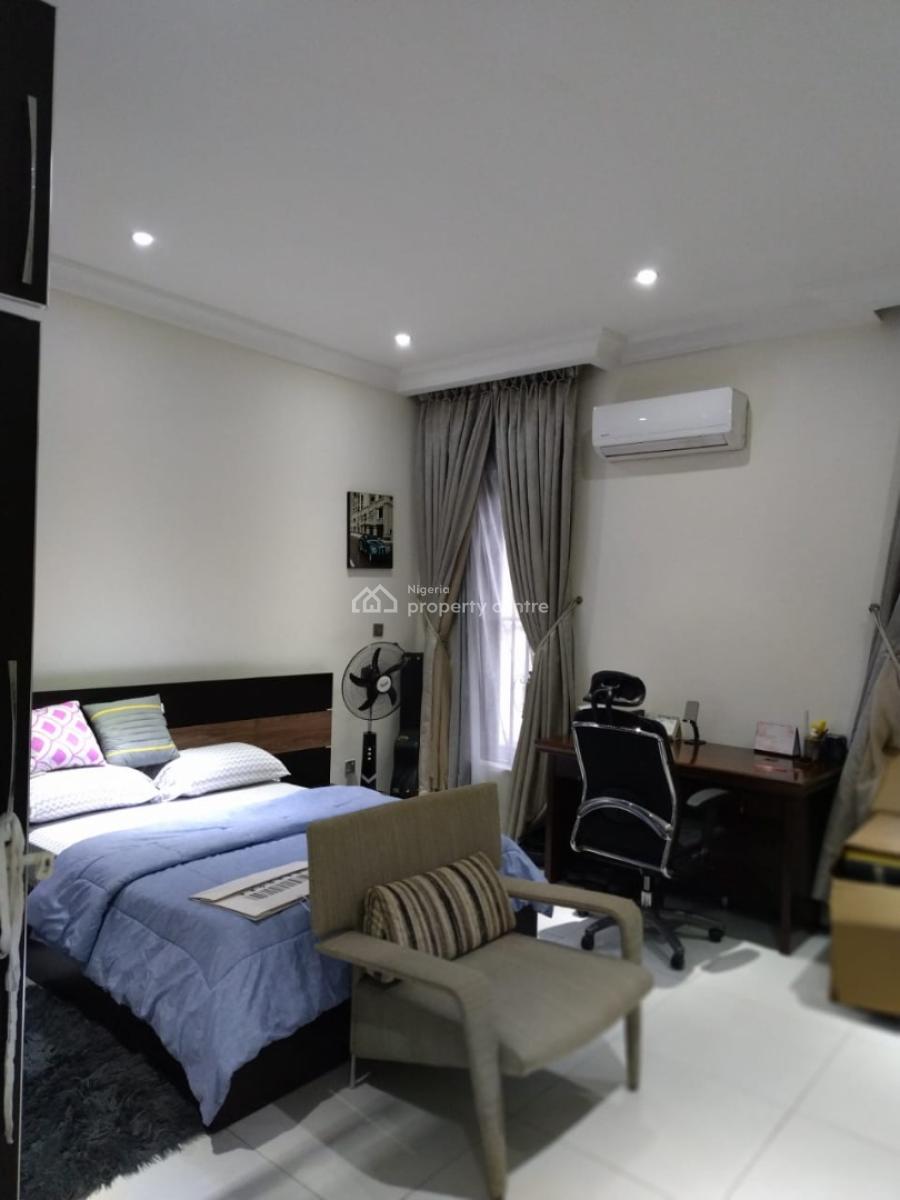 a Well Maintained 4 Bedrooms Fully Detached Townhouse, Shoreline Drive, Off  Mojisola Olikoyi, Ikoyi, Lagos, Detached Duplex for Sale