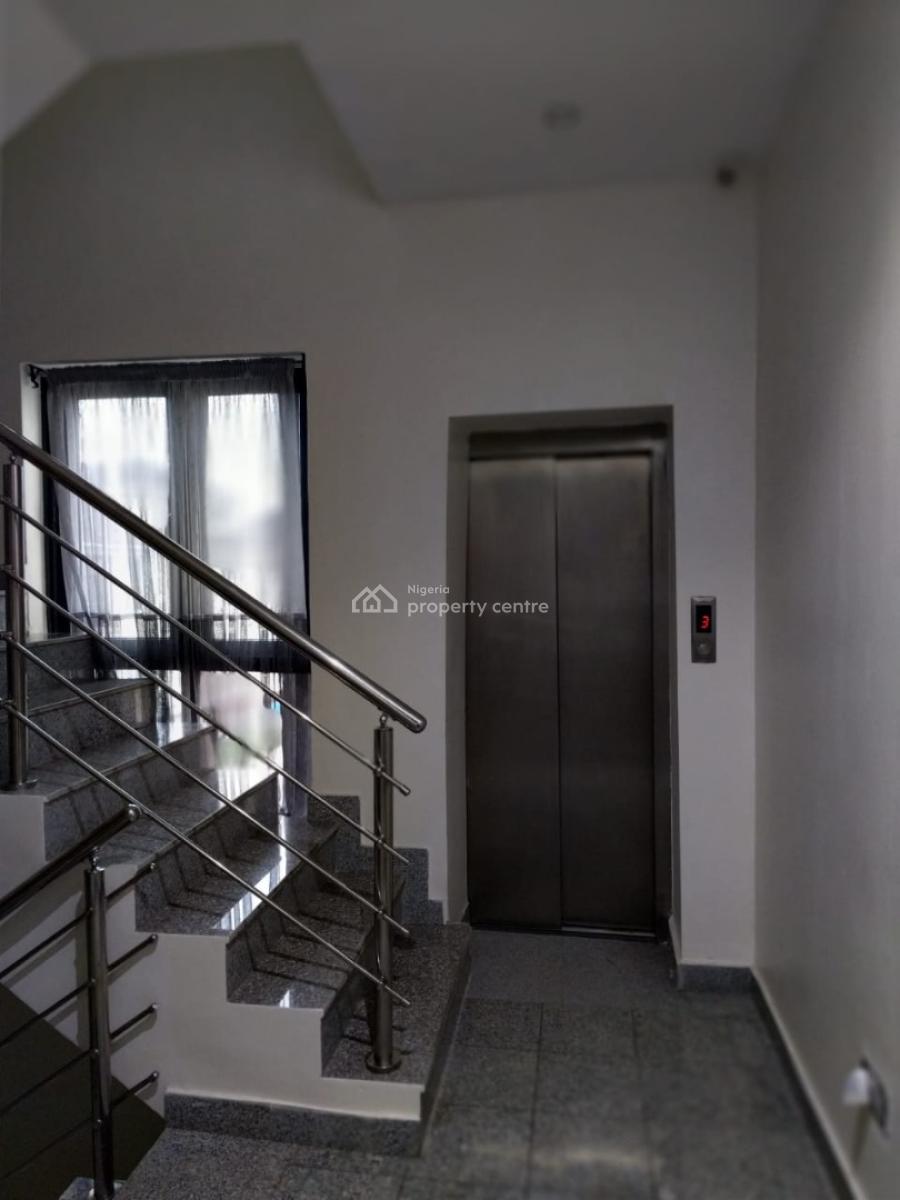 a Well Maintained 4 Bedrooms Fully Detached Townhouse, Shoreline Drive, Off  Mojisola Olikoyi, Ikoyi, Lagos, Detached Duplex for Sale