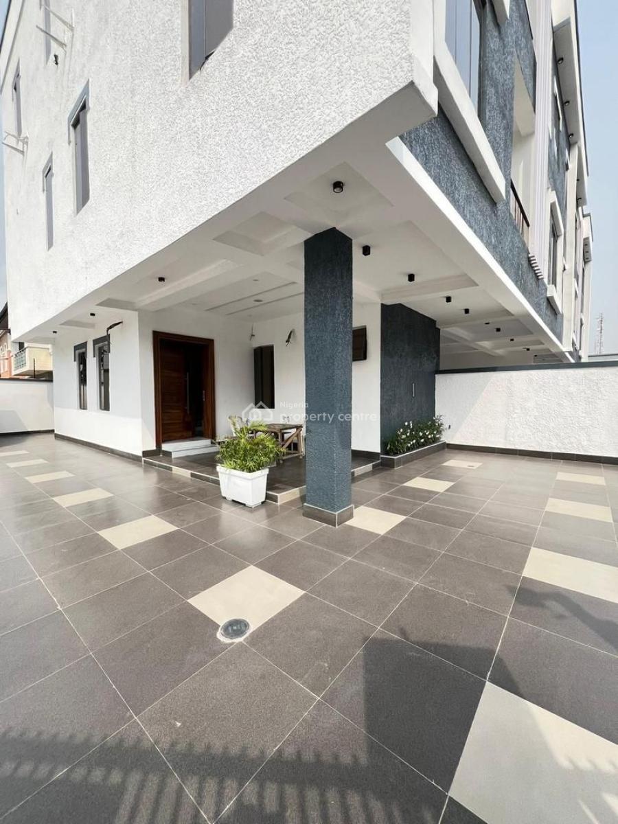 Standard and Beautiful 4 Bedroom Duplex, Lekki Phase 1, Lekki, Lagos, Terraced Duplex for Sale