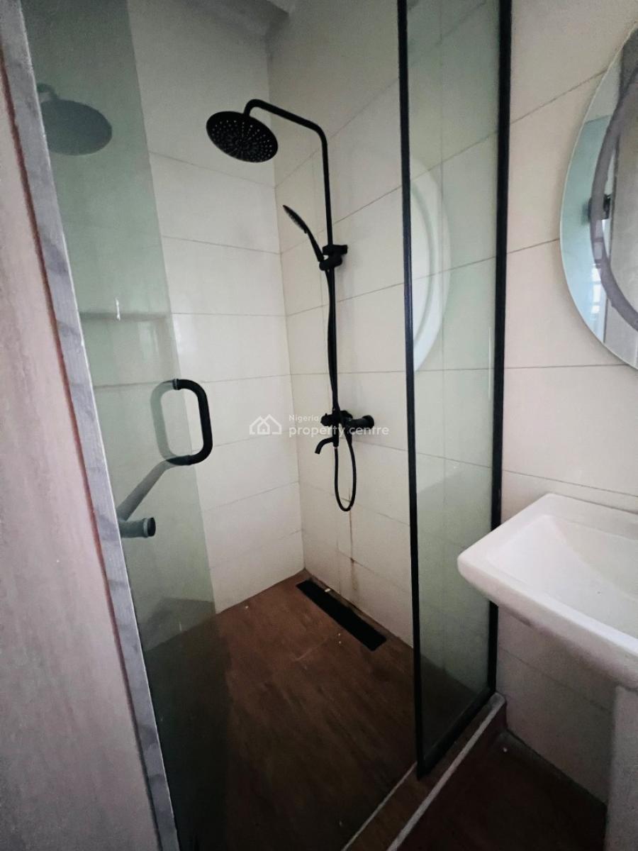 Luxury 2 Bedroom Apartment with Excellent Facilities, Lekki Phase 1, Lekki, Lagos, Flat / Apartment for Sale