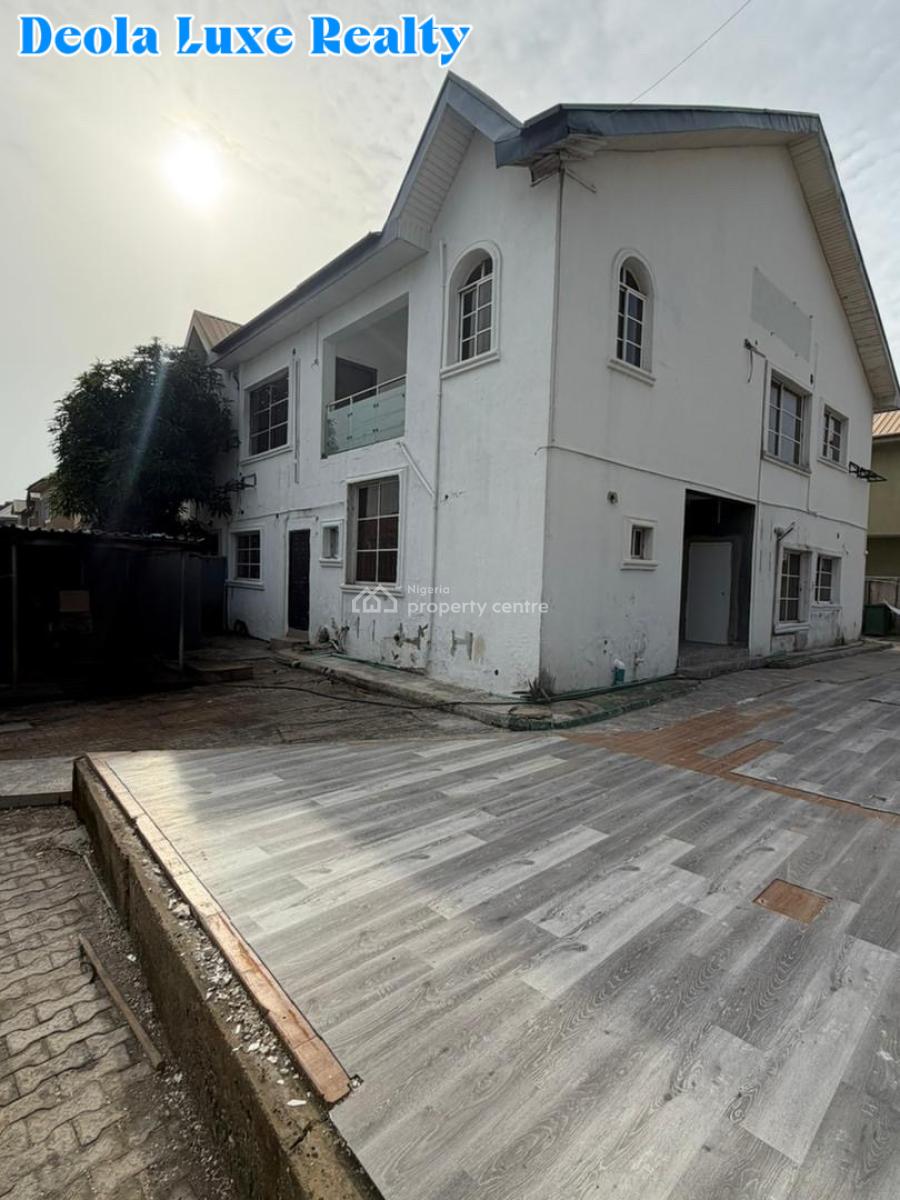 a Commercial 4 Bedroom House with Spacious Compound, Off Admiralty Way, Lekki Phase 1, Lekki, Lagos, Semi-detached Duplex for Rent