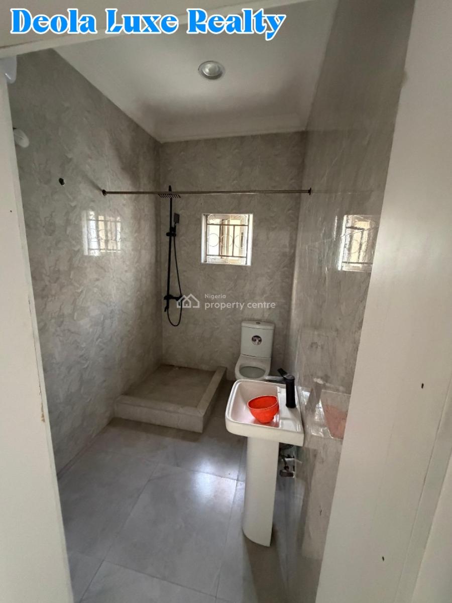 a Commercial 4 Bedroom House with Spacious Compound, Off Admiralty Way, Lekki Phase 1, Lekki, Lagos, Semi-detached Duplex for Rent
