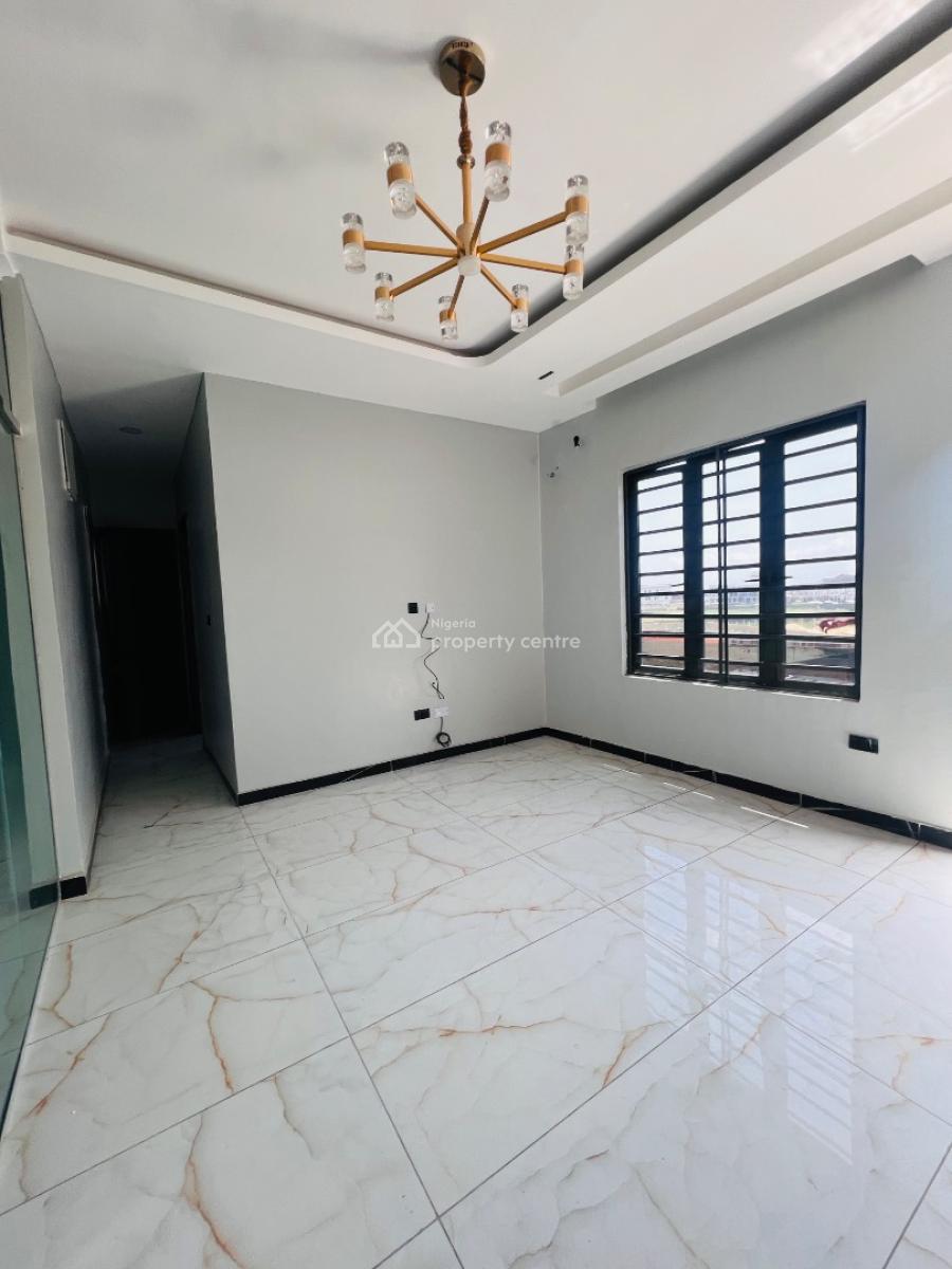 Luxury 2 Bedroom Apartment, Lekki Phase 1, Lekki, Lagos, Flat / Apartment for Sale