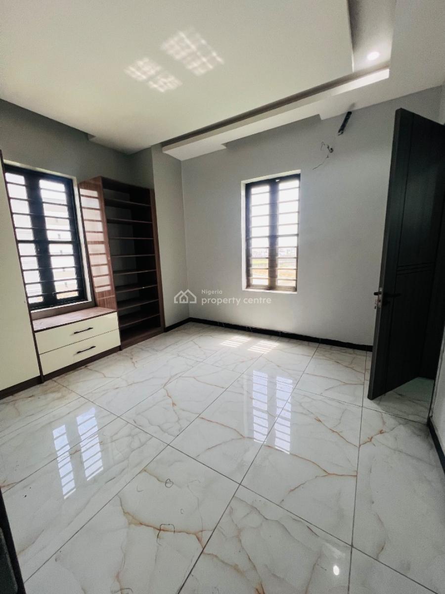 Luxury 2 Bedroom Apartment, Lekki Phase 1, Lekki, Lagos, Flat / Apartment for Sale