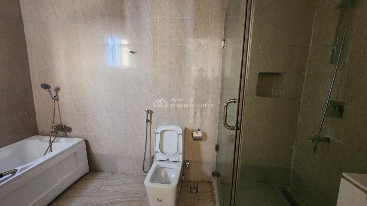 Spacious 4 Bedroom Semi Furnished Duplex, Orchid Road, Lekki, Lagos, Terraced Duplex for Rent