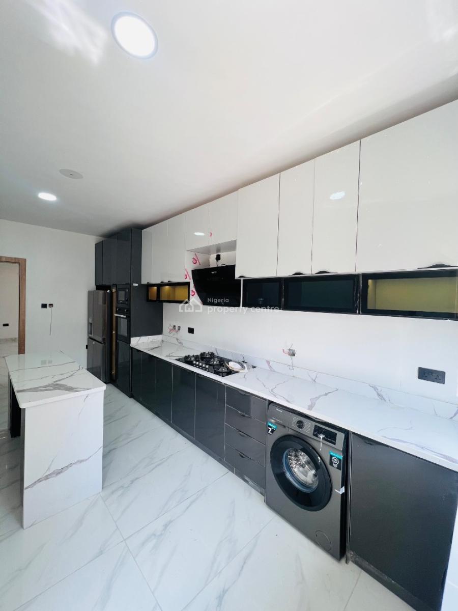 Luxury 2 Bed Room Apartment with Bq, Lekki Phase 1, Lekki, Lagos, Flat / Apartment for Sale