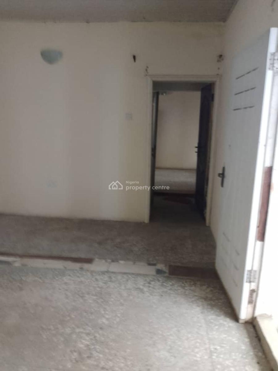 Massive Miniflat, Around Studio 24, Lekki Phase 1, Lekki, Lagos, Mini Flat (room and Parlour) for Rent