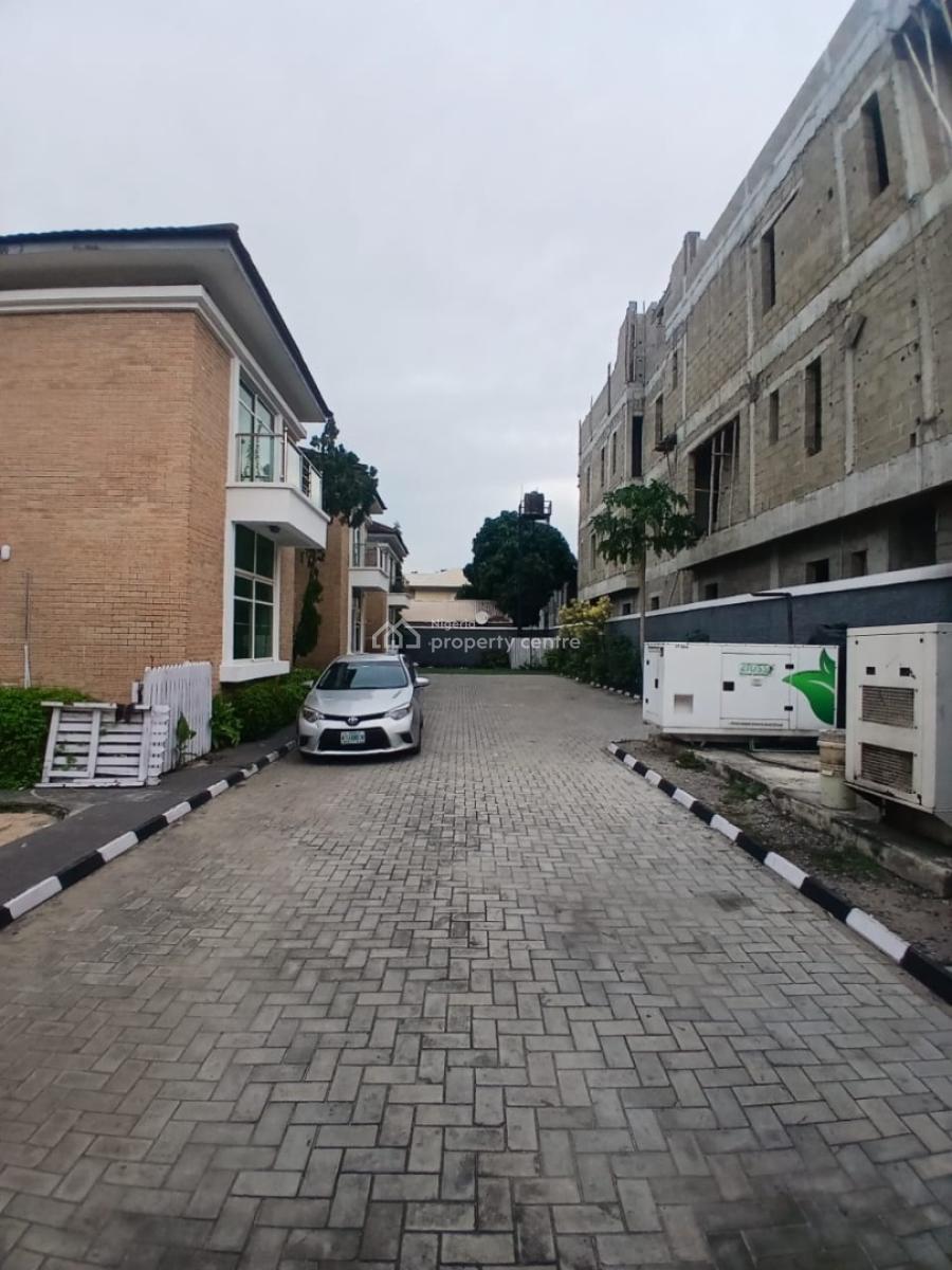 Luxury 4 Bedroom Semi Detached House with Bq 2 Unit in Compound, Lekki Phase 1, Lekki, Lagos, Semi-detached Duplex for Rent