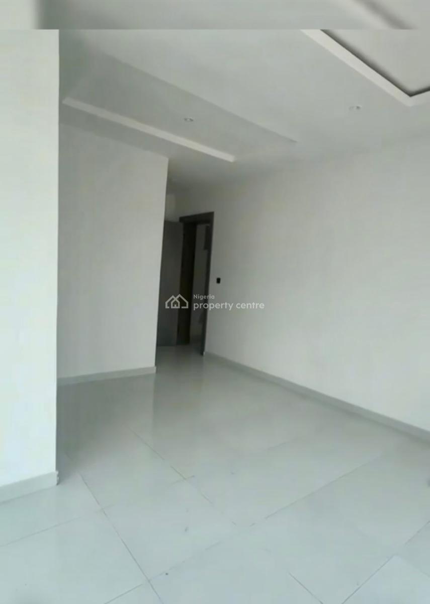 Stunning and Beautifully Built in Secured Estate, Itedo Estate, Off Freedom Way, Lekki Phase 1, Lekki, Lagos, Flat / Apartment for Rent
