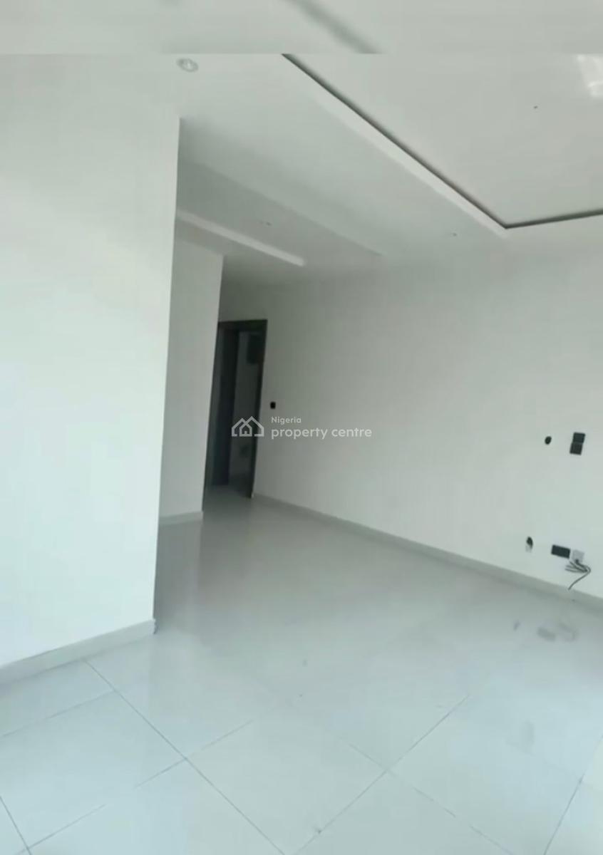 Stunning and Beautifully Built in Secured Estate, Itedo Estate, Off Freedom Way, Lekki Phase 1, Lekki, Lagos, Flat / Apartment for Rent
