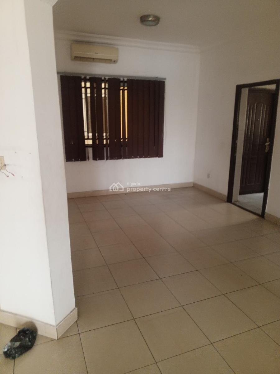 Self Service 3 Bedroom Flat with Bq Good for Office Use, Off Durosimi Etti, Lekki Phase 1, Lekki, Lagos, Flat / Apartment for Rent