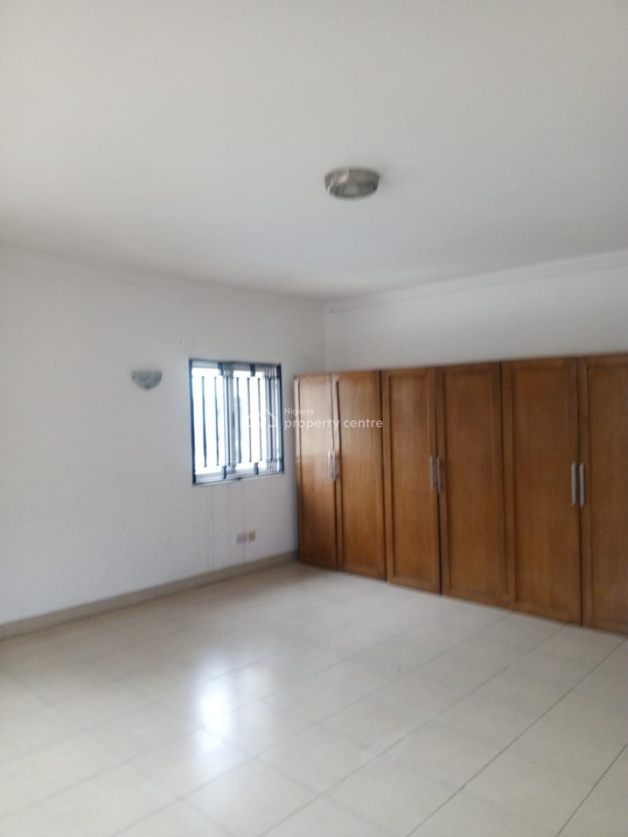 Self Service 3 Bedroom Flat with Bq Good for Office Use, Off Durosimi Etti, Lekki Phase 1, Lekki, Lagos, Flat / Apartment for Rent