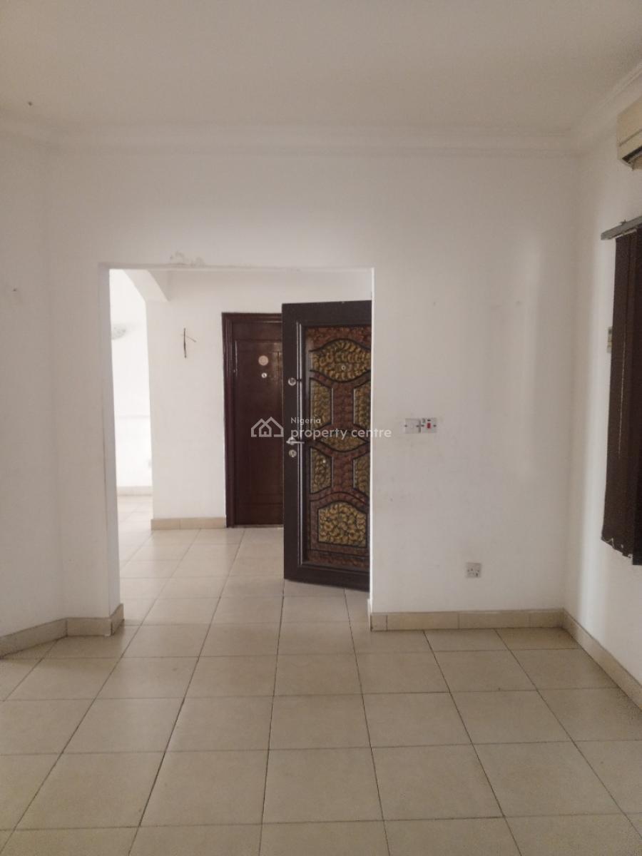 Self Service 3 Bedroom Flat with Bq Good for Office Use, Off Durosimi Etti, Lekki Phase 1, Lekki, Lagos, Flat / Apartment for Rent