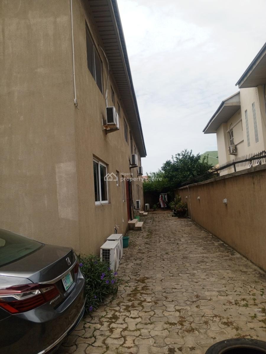 Self Service 3 Bedroom Flat with Bq Good for Office Use, Off Durosimi Etti, Lekki Phase 1, Lekki, Lagos, Flat / Apartment for Rent