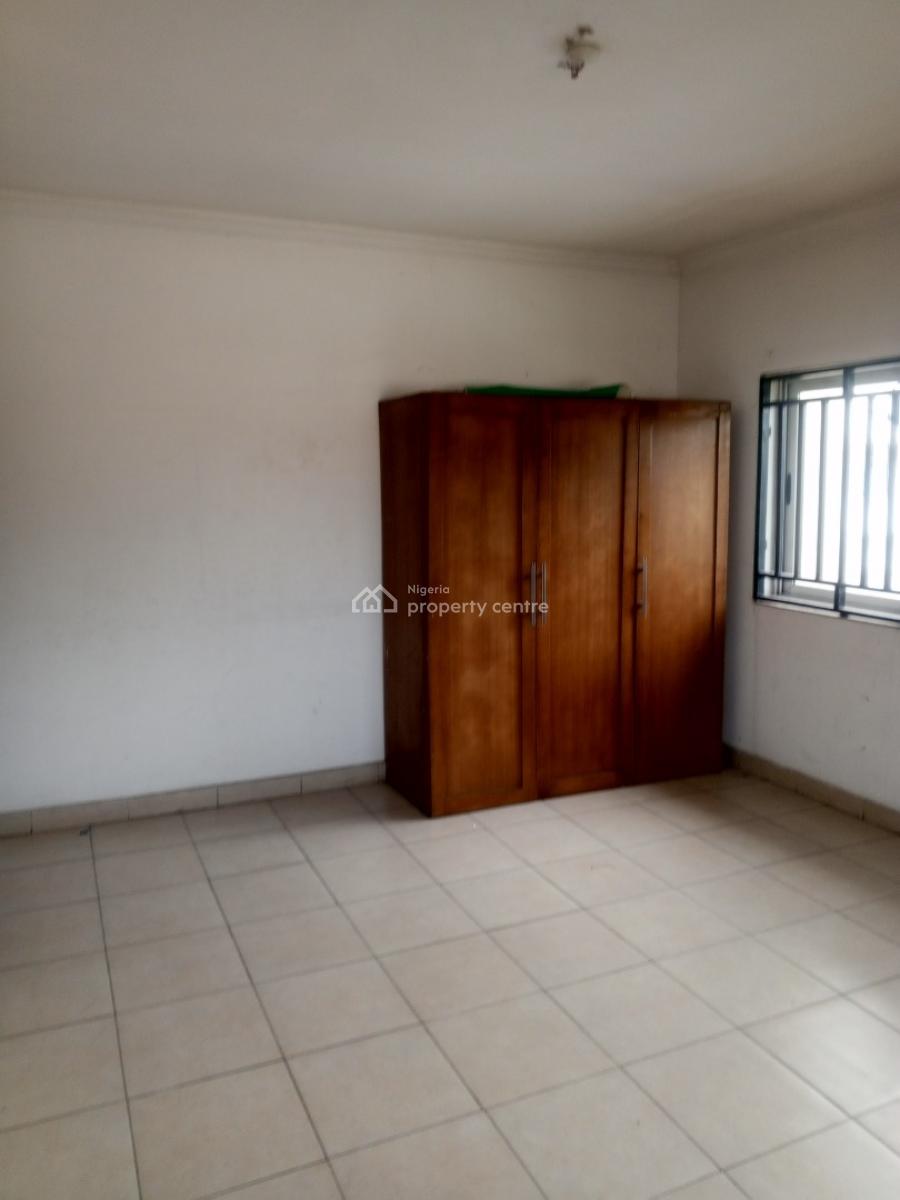 Self Service 3 Bedroom Flat with Bq Good for Office Use, Off Durosimi Etti, Lekki Phase 1, Lekki, Lagos, Flat / Apartment for Rent