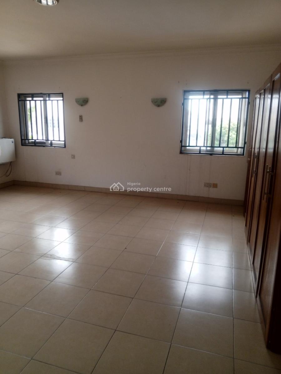 Self Service 3 Bedroom Flat with Bq Good for Office Use, Off Durosimi Etti, Lekki Phase 1, Lekki, Lagos, Flat / Apartment for Rent