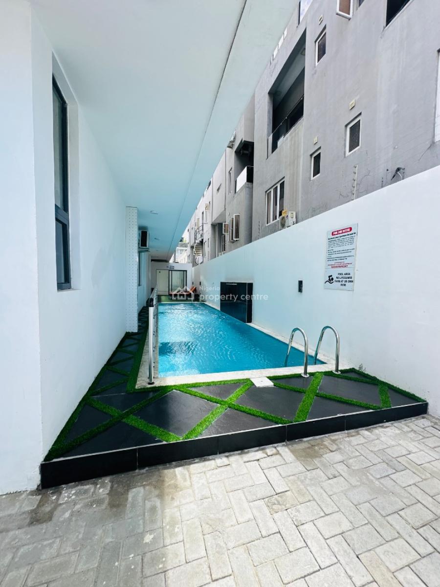 Spacious 2 Bedroom Apartment with Pool, Gym and Elevator, Lekki Phase 1, Lekki, Lagos, Flat / Apartment for Sale