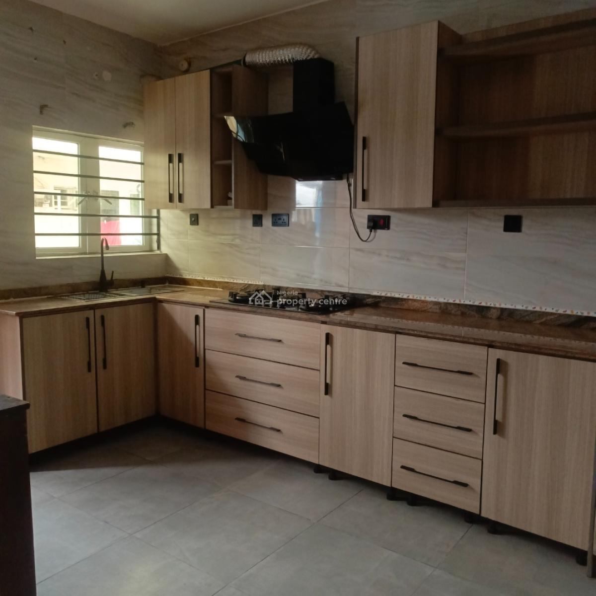 3 Bedroom Terrace, Off Nike Art Gallery, Ikate Elegushi, Lekki, Lagos, Terraced Bungalow for Rent