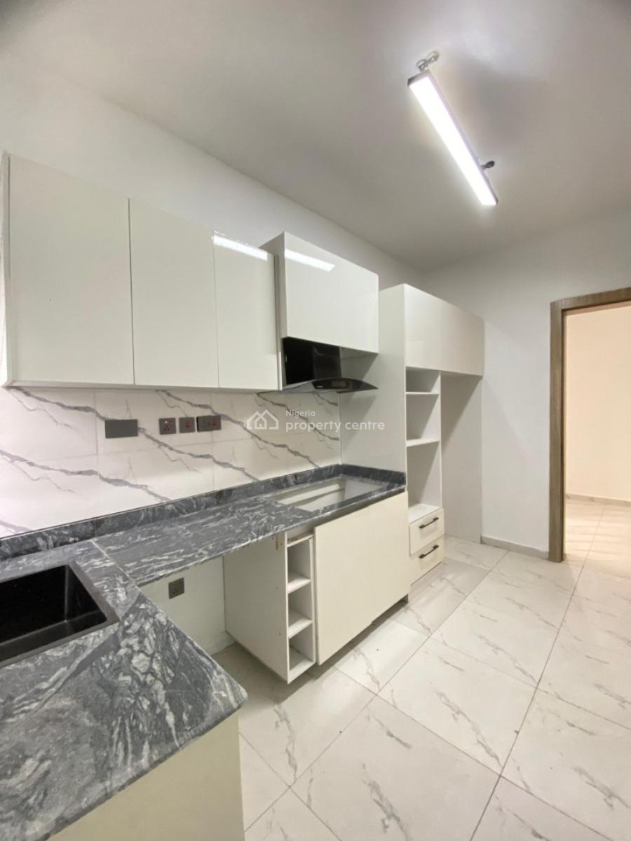 Newly Built 2bedroom Apartment, New Road, Lekki, Lagos, Flat / Apartment for Sale