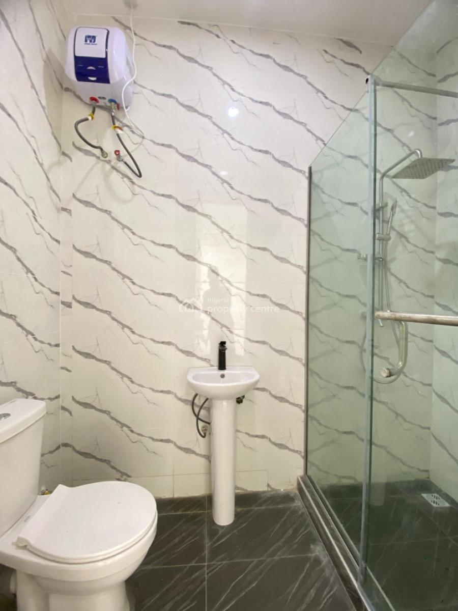 Newly Built 2bedroom Apartment, New Road, Lekki, Lagos, Flat / Apartment for Sale
