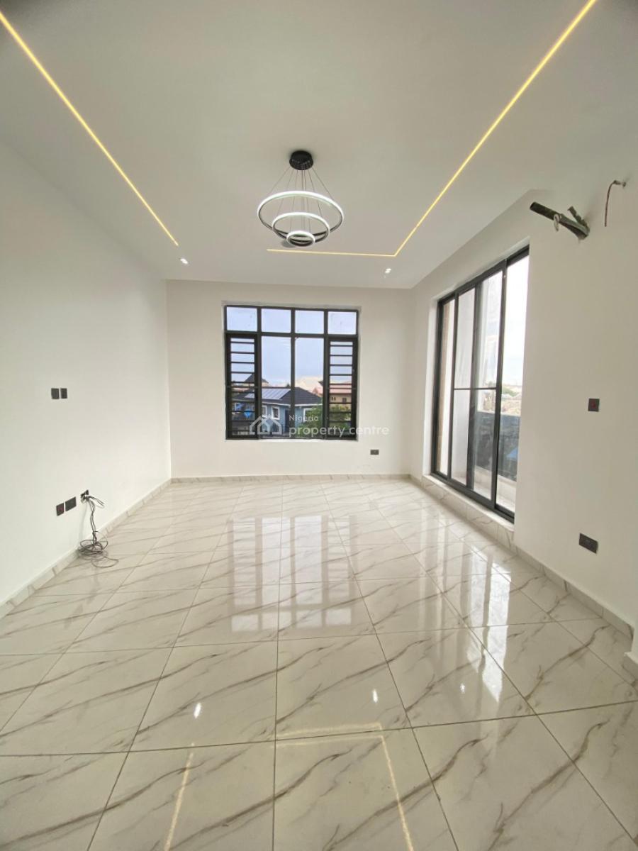 Newly Built 2bedroom Apartment, New Road, Lekki, Lagos, Flat / Apartment for Sale