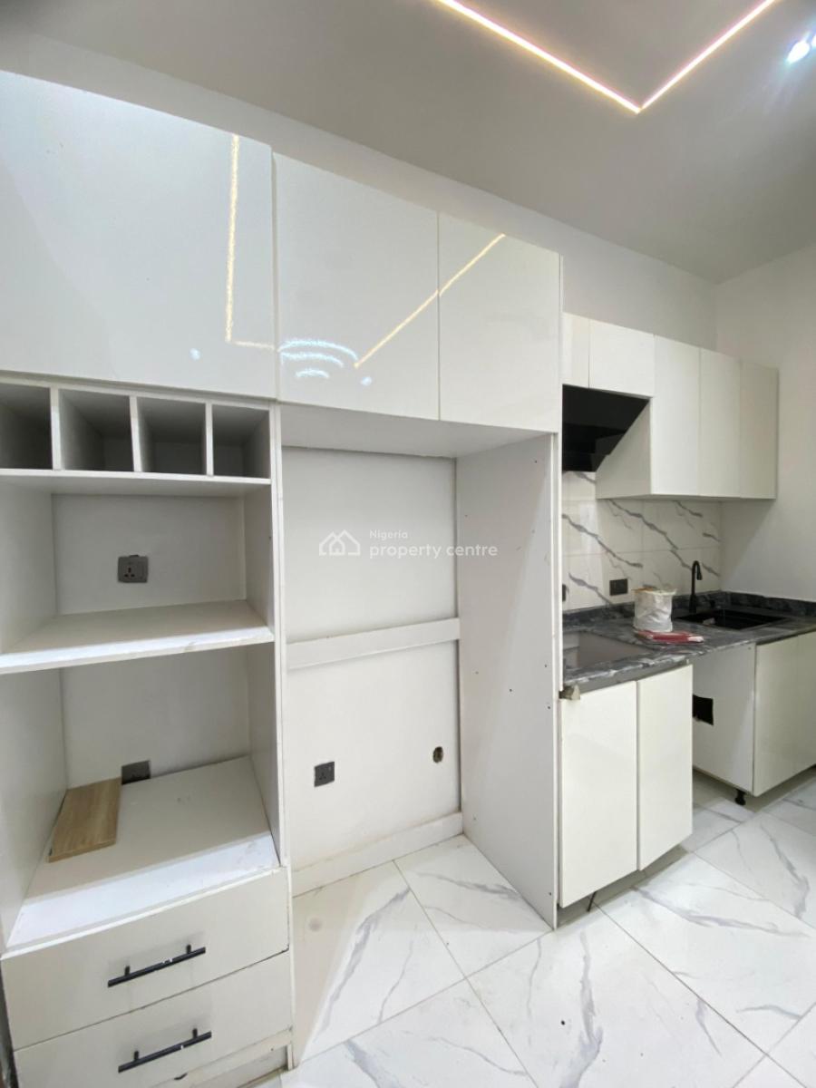 Newly Built 1 Bedroom Apartment, New Road, Lekki, Lagos, Flat / Apartment for Sale