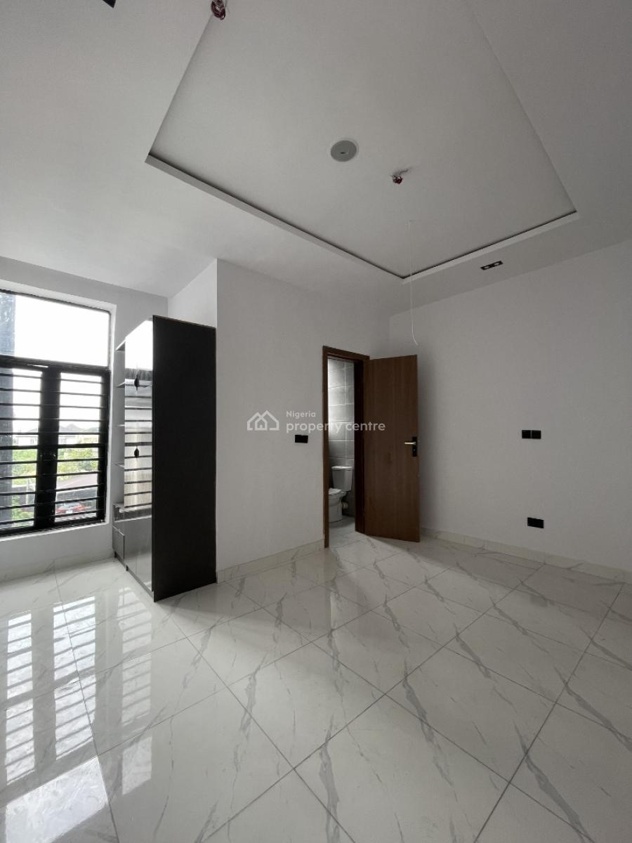 Wonderfully 2 Bedroom Terraced Duplex + Bq in a Communal Living Space, Lekki Scheme 2, Ajah, Lagos, Terraced Duplex for Sale