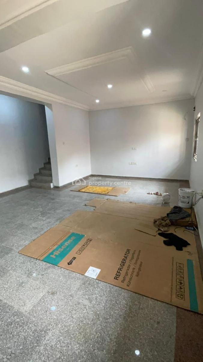 Spacious 4 Bedroom Duplex with a Store Room, Lekki Phase 1, Lekki, Lagos, Detached Duplex for Rent