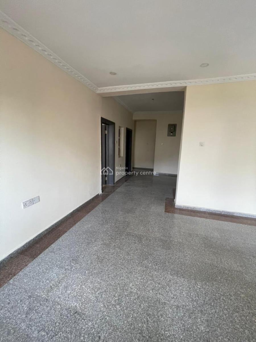 Spacious 4 Bedroom Duplex with a Store Room, Lekki Phase 1, Lekki, Lagos, Detached Duplex for Rent