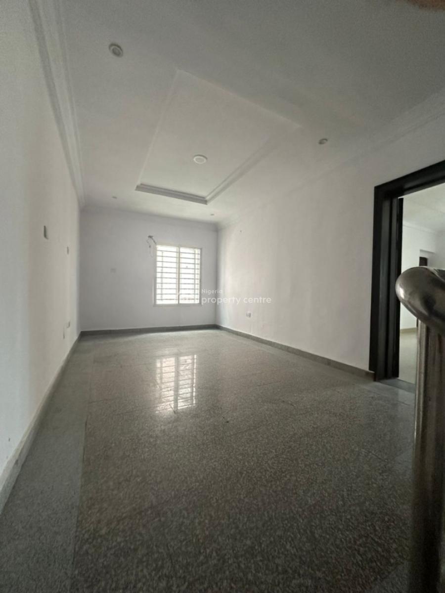 Well Finished 5 Bedroom Semi-detached House with 2 Rooms Bq, Lekki Phase 1, Lekki, Lagos, Semi-detached Duplex for Rent
