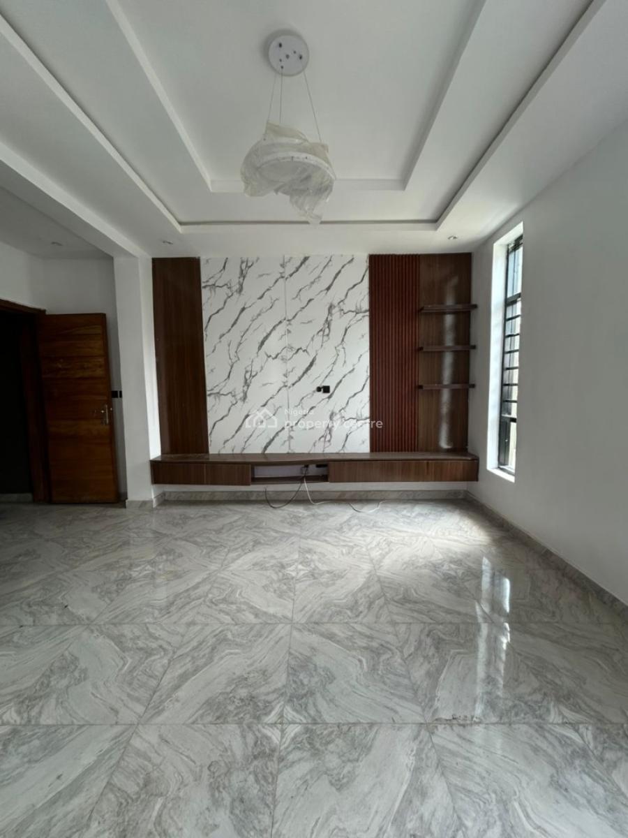 1 Bedroom Apartment, Ikota, Lekki, Lagos, Flat / Apartment for Sale