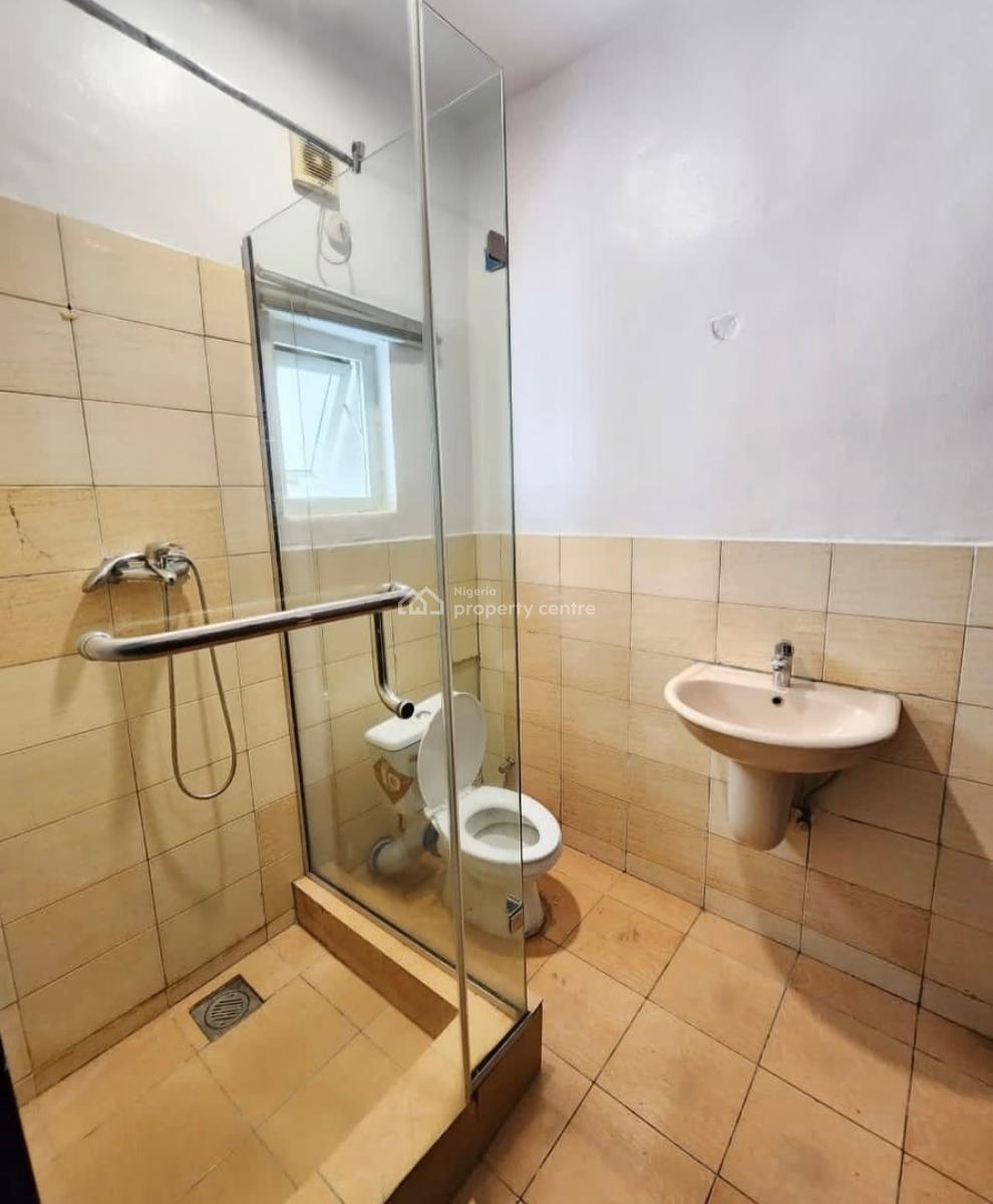 Spacious and Furnished 3 Bedroom Apartment with Bq, Off Freedom Way, Lekki Phase 1, Lekki, Lagos, Flat / Apartment for Rent