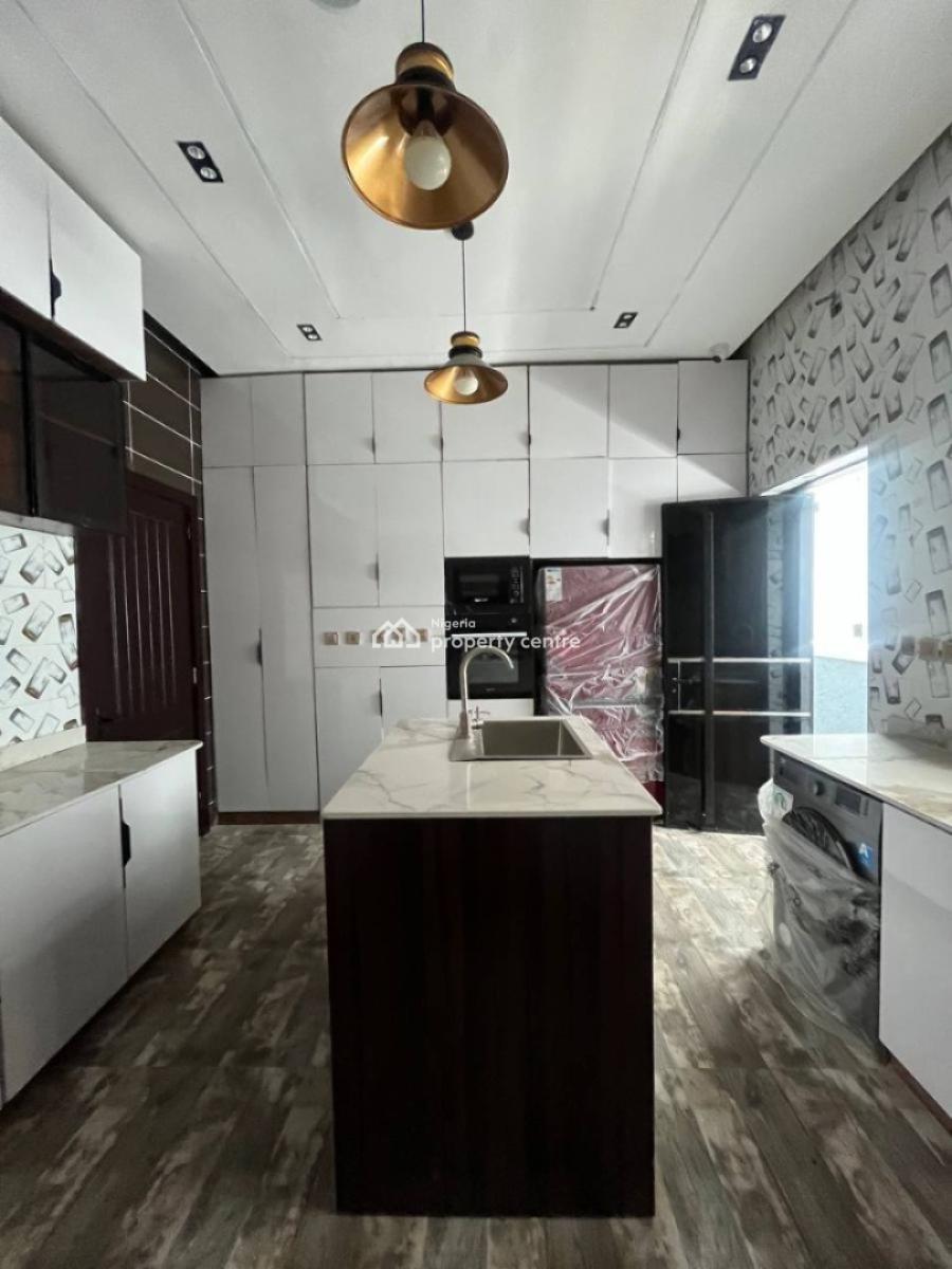 5-bedroom Luxury Mansion with Bq, Luxury Estate Besides Pinnock Beach, Osapa, Lekki, Lagos, Detached Duplex for Sale