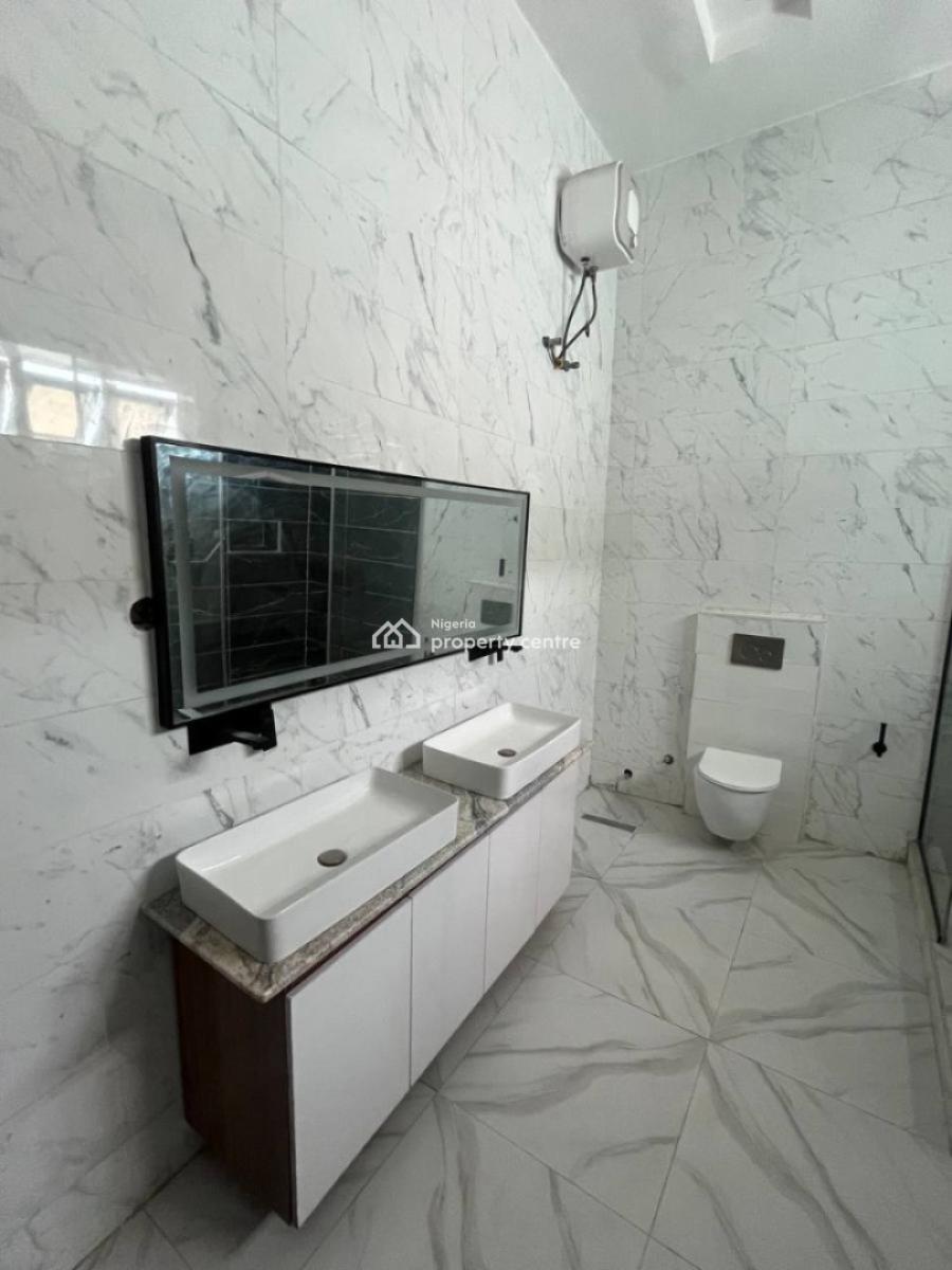 5-bedroom Luxury Mansion with Bq, Luxury Estate Besides Pinnock Beach, Osapa, Lekki, Lagos, Detached Duplex for Sale