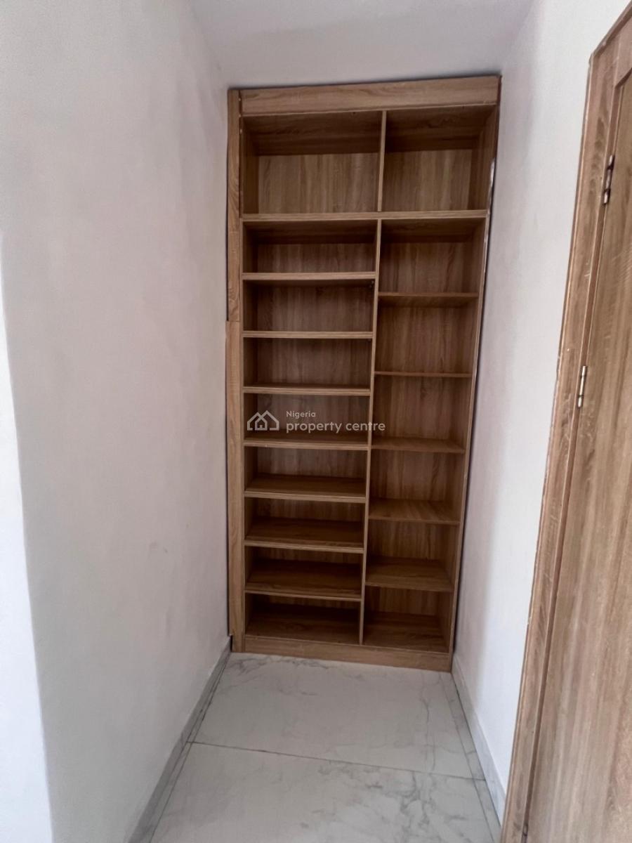 3 Bedroom Apartment with Bq Available, Victoria Island (vi), Lagos, Flat / Apartment for Sale