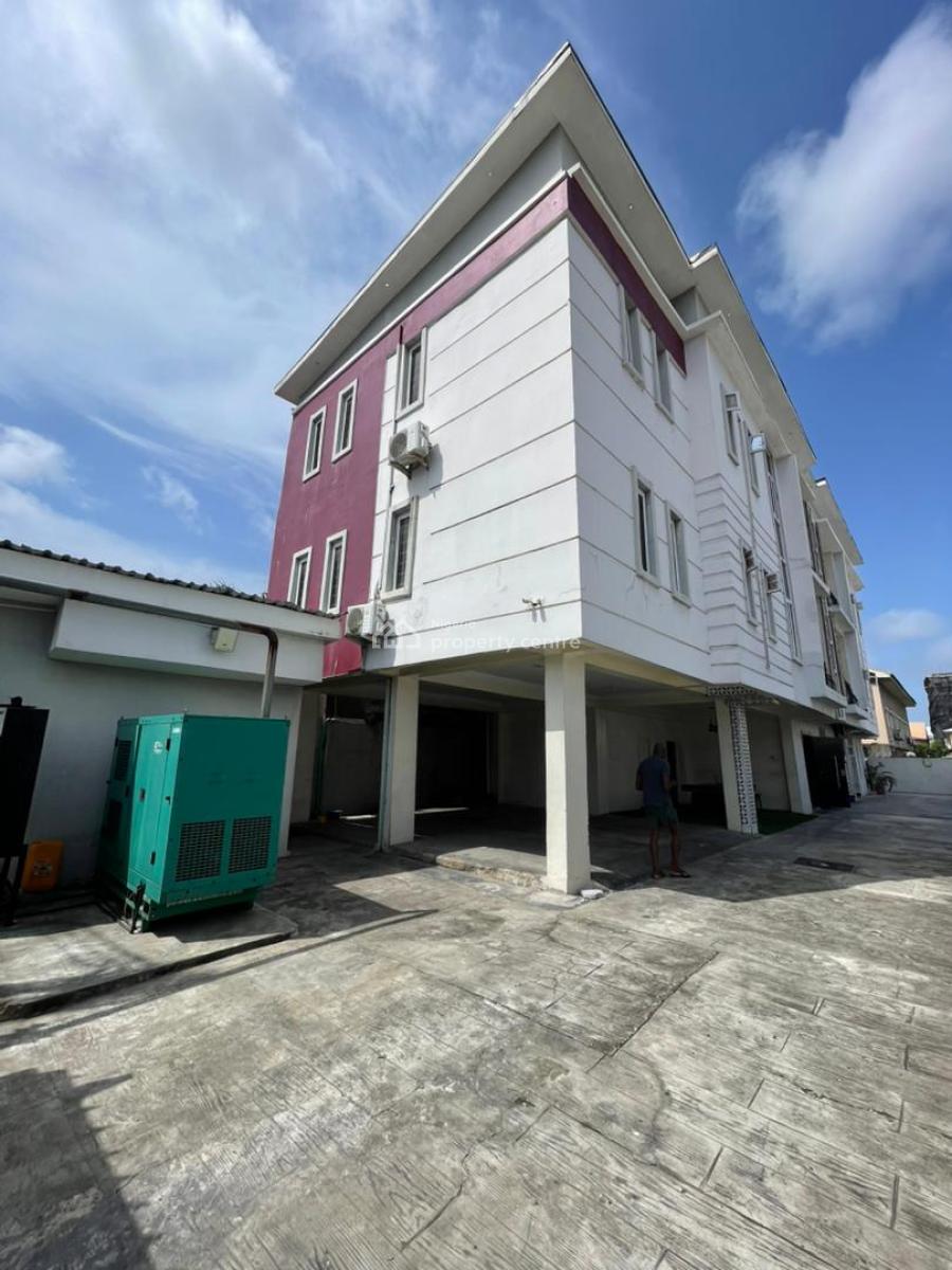 4 Units of 2 Bedroom Apartment & 2 Unit of 1 Bedroom Apartment, Lekki Phase 1, Lekki, Lagos, Flat / Apartment for Sale