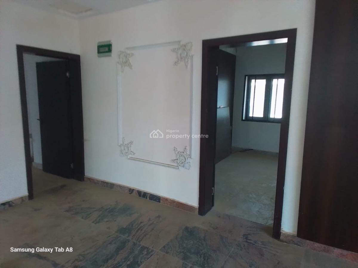 Luxury 5 Bedroom House with 1 Room Bq, Guzape District, Abuja, House for Sale