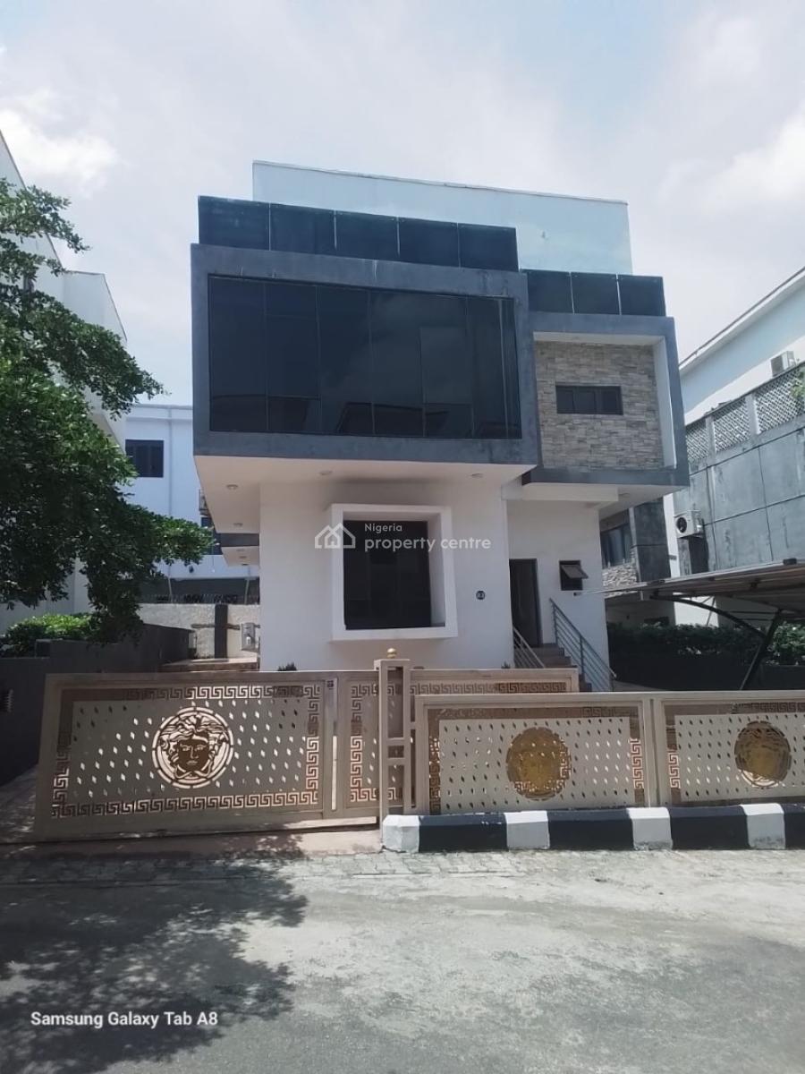 Luxury 5 Bedroom House with 1 Room Bq, Guzape District, Abuja, House for Sale