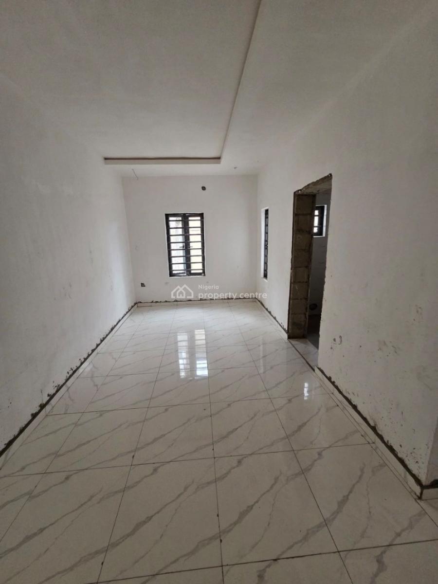 Excellently Built 3 Bedroom Apartment in a Secured Estate, Close to Gbagada General Hospital, Gbagada, Lagos, Block of Flats for Sale