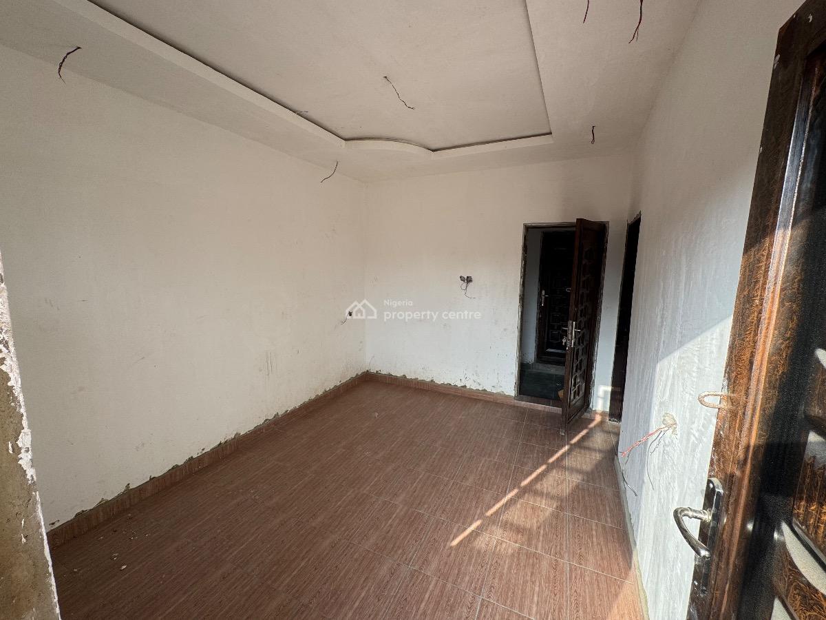 Very Spacious and Standard One Bedroom Flat, Off Queens College, Iwaya, Yaba, Lagos, Mini Flat (room and Parlour) for Rent