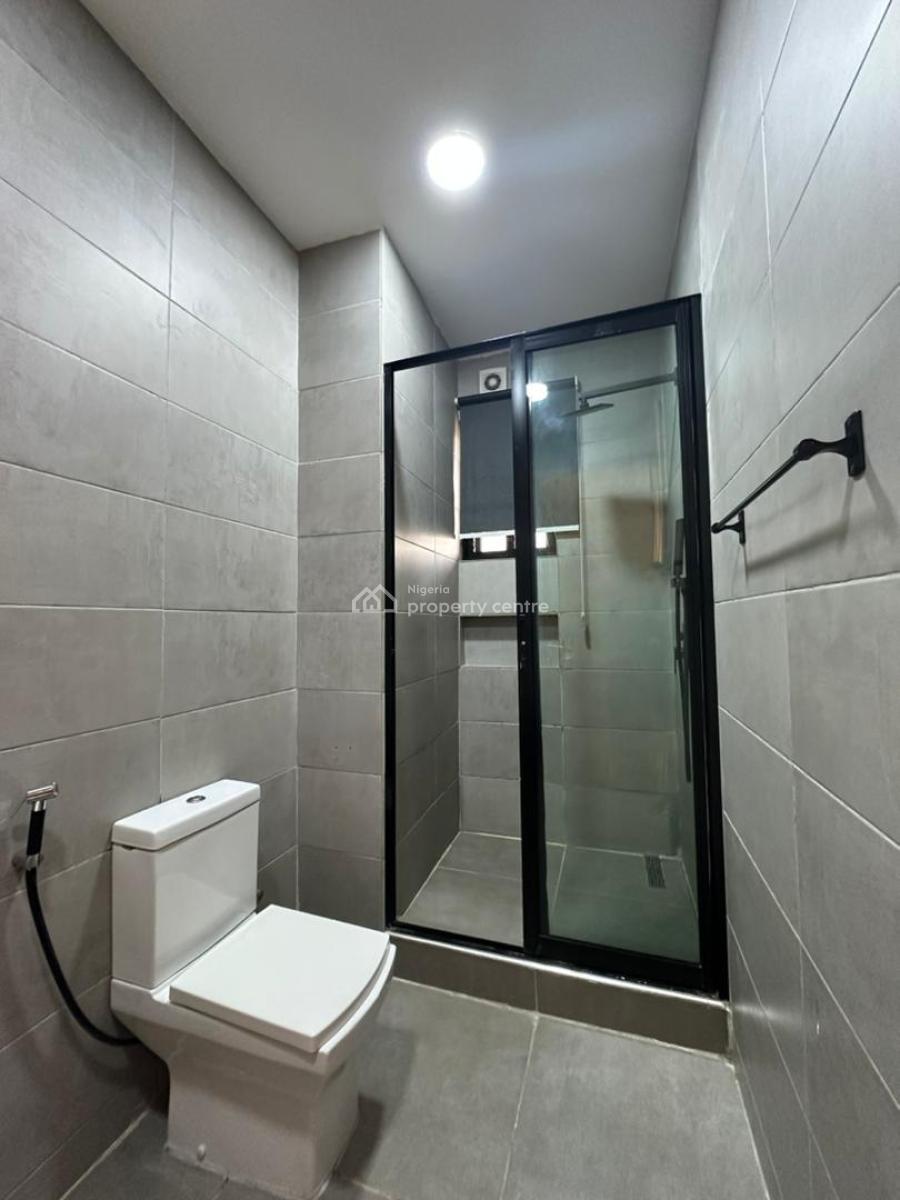 Spacious 4-bedroom Terrace Duplex, Lekki Phase 1, Lekki, Lagos, Terraced Duplex for Rent