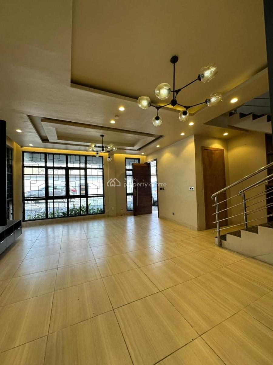 Spacious 4-bedroom Terrace Duplex, Lekki Phase 1, Lekki, Lagos, Terraced Duplex for Rent