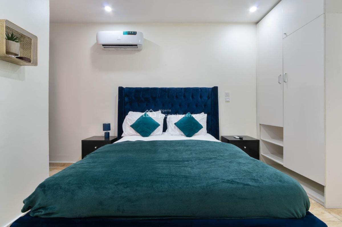 Luxury En-suite Studio Room with 24hrs Power, Gym, & Swimming Pool, Royal Pine Estate, Orchid Road, Lekki, Lagos, Self Contain (single Rooms) for Rent
