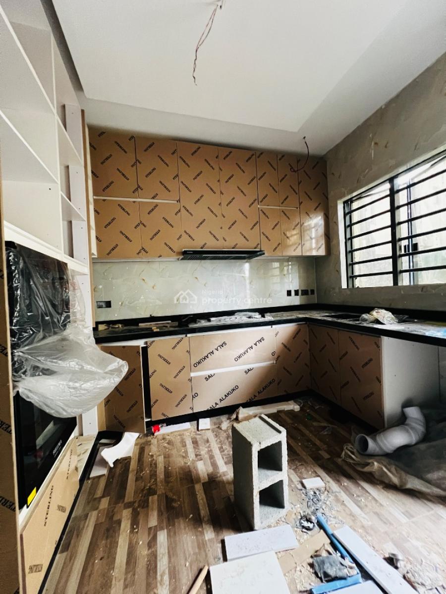 Breathtaking 4 Bedroom Semi Detached Duplex with Bq, Stylishly Designed Home with Bq in a Family Friendly Neighborhood, Gra Phase 1, Magodo, Lagos, Semi-detached Duplex for Sale
