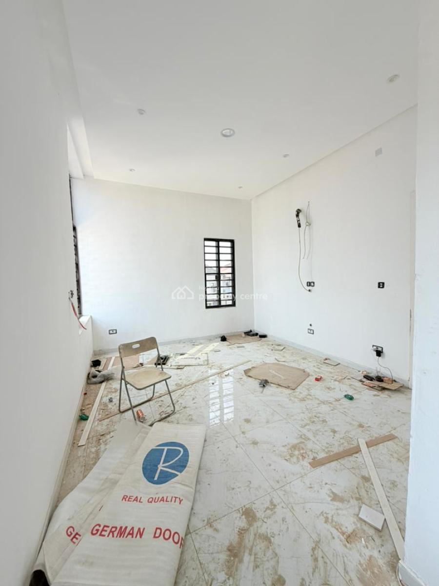 Uniquely Styled  5 Bedroom Fully Detached Duplex with Bq, Exclusive Family Home with 2 Masters in a Family Friendly Neighborhood, Gra Phase 1, Magodo, Lagos, Detached Duplex for Sale