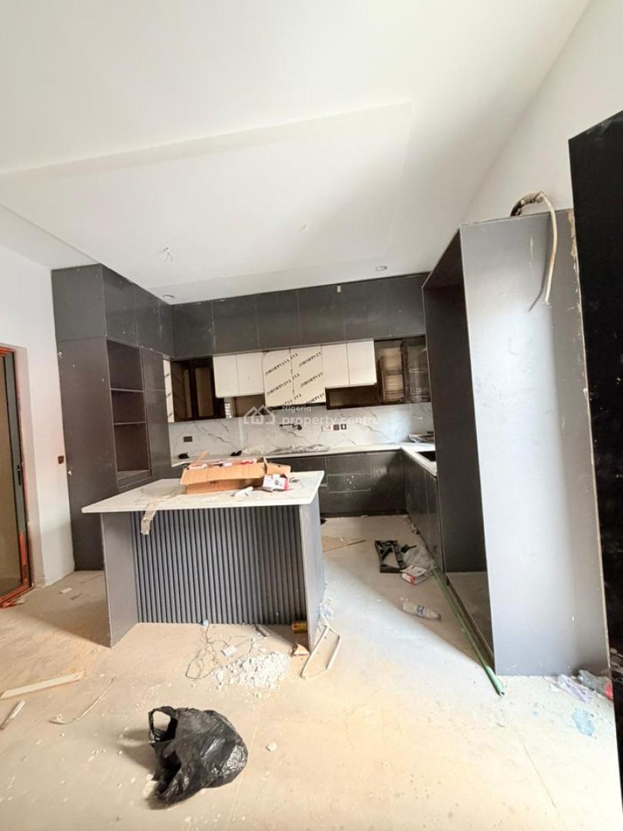 Uniquely Styled  5 Bedroom Fully Detached Duplex with Bq, Exclusive Family Home with 2 Masters in a Family Friendly Neighborhood, Gra Phase 1, Magodo, Lagos, Detached Duplex for Sale