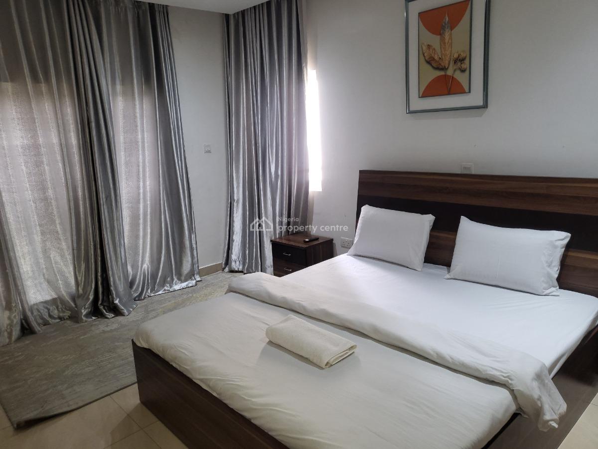 Luxury 3 Bedroom Apartment for Short Stay, Ikeja Gra, Ikeja, Lagos, Flat / Apartment Short Let