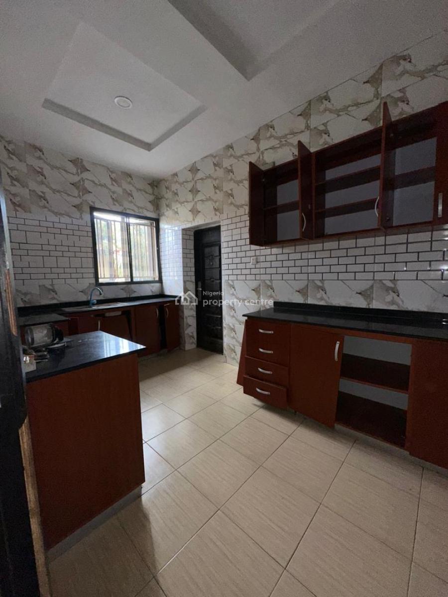 3 Bedroom Flat with Excellent Facility, Igbo Efon, Lekki, Lagos, Flat / Apartment for Rent