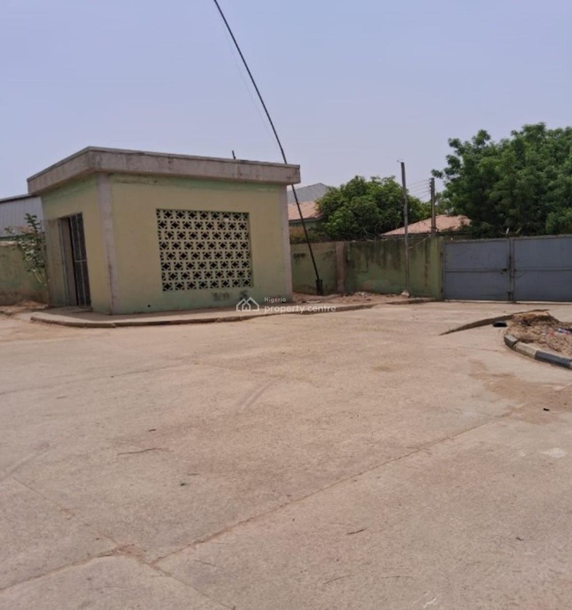 Warehouse, Hadeija Industrial Layout, Kano Municipal, Kano, Warehouse for Rent