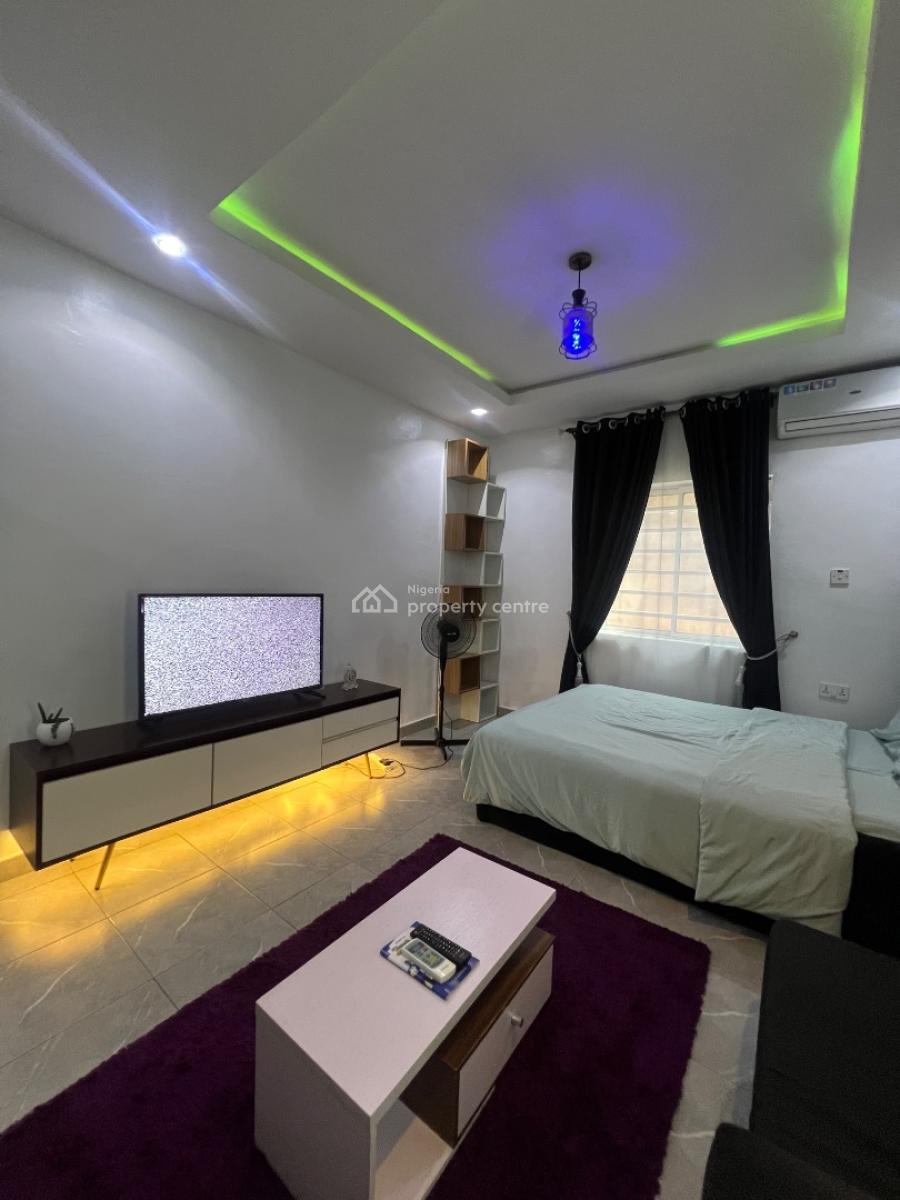 Serviced Studio Apartment Fully Furnished, Jibowu, Yaba, Lagos, Self Contain (single Rooms) for Rent